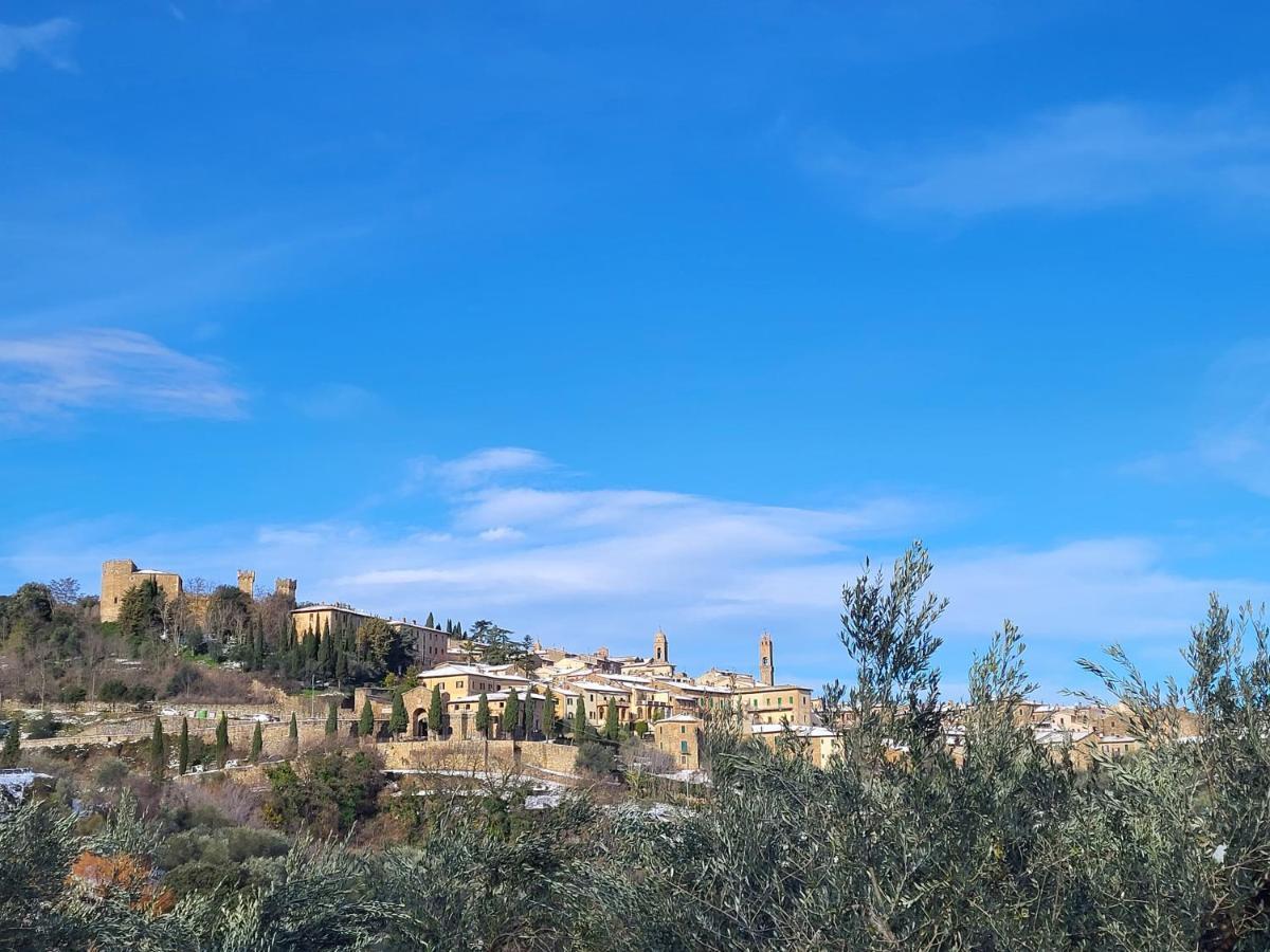 Отель Dimora In Francigena Сан-Куйрико-д'Орча Экстерьер фото